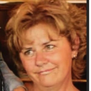 Meet your Posher, Constance